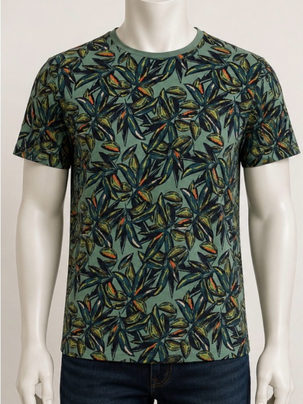 Goodfellow & Co Green Tropical Leaf Print Crewneck Tee